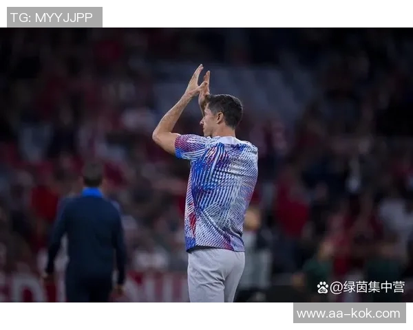 内斯塔顺利完成髋关节手术自信表示可以重返赛场再展风采